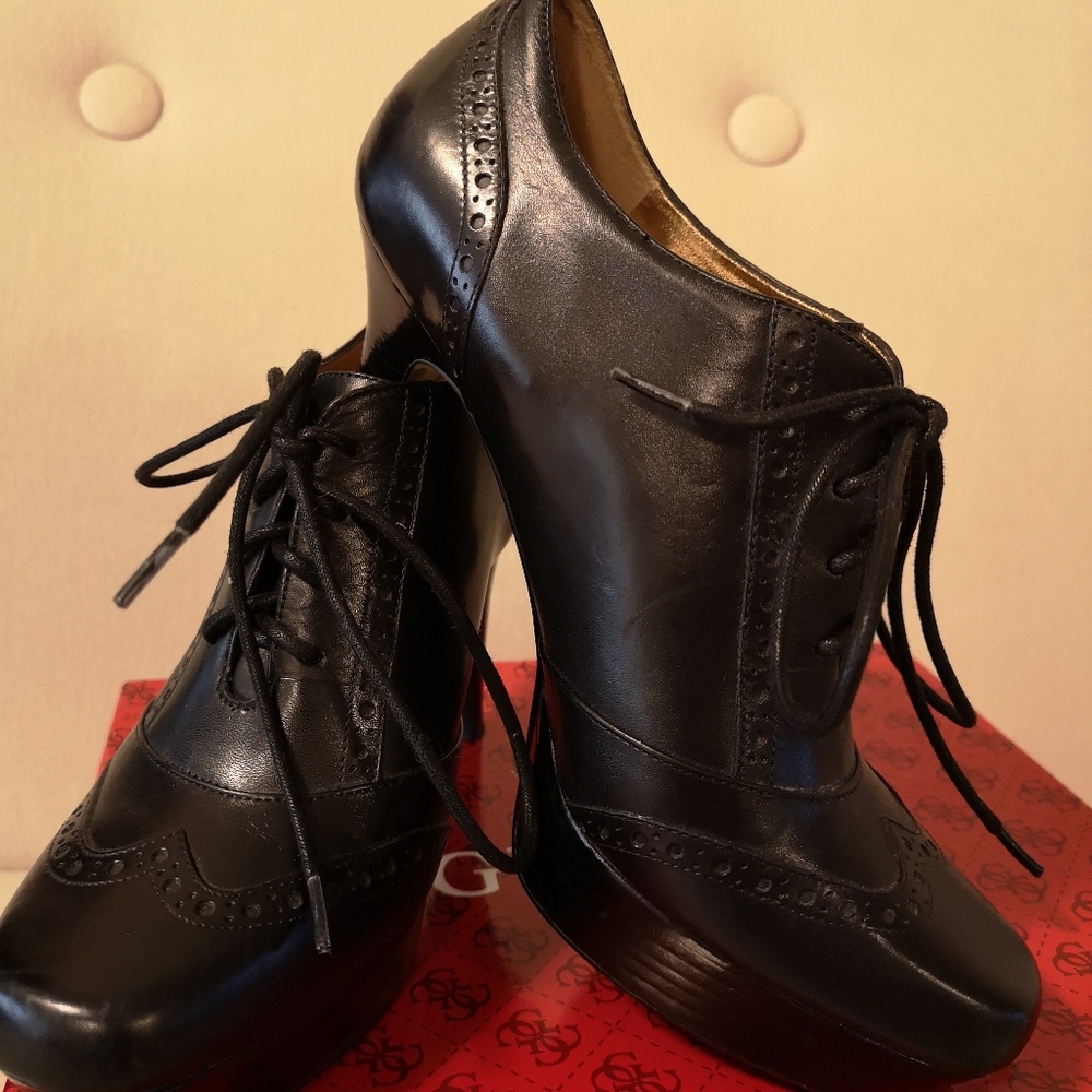 Guess black lace up platform shoes - Picture 10 of 14